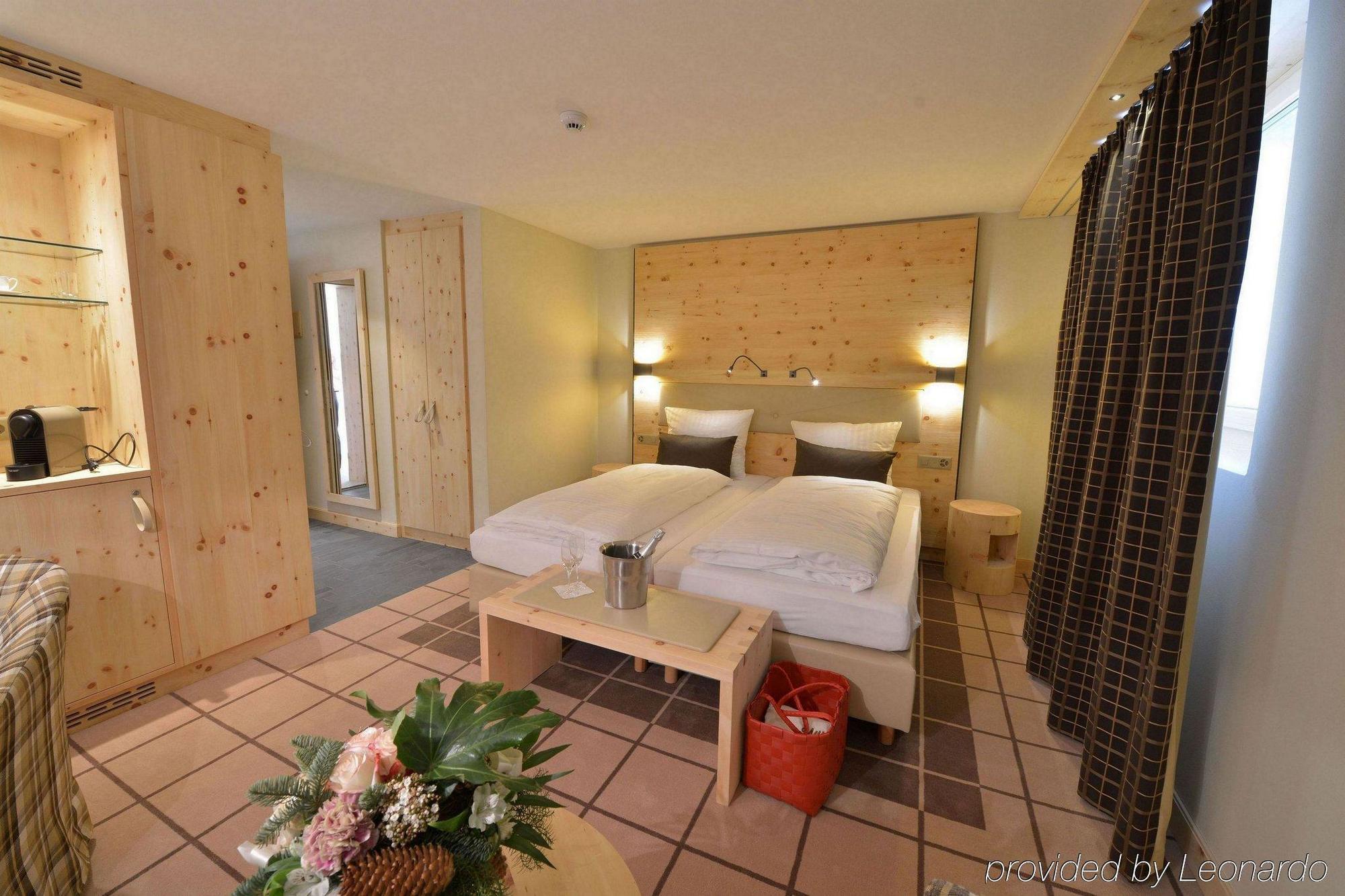 Alpenhotel Fleurs De Ζερμάτ Εξωτερικό φωτογραφία