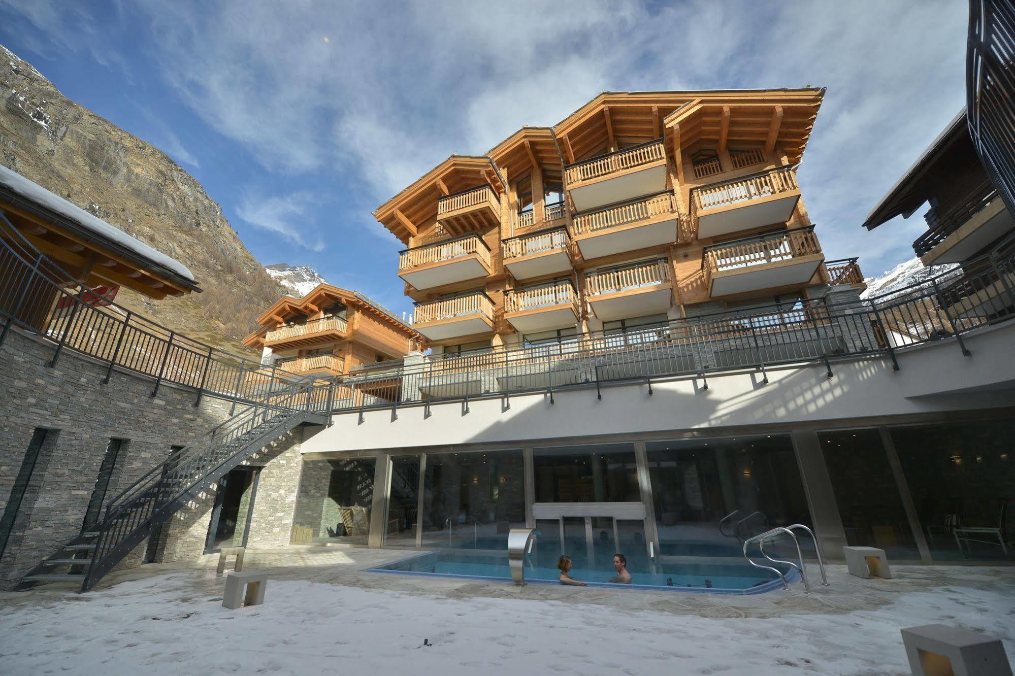 Alpenhotel Fleurs De Ζερμάτ Εξωτερικό φωτογραφία