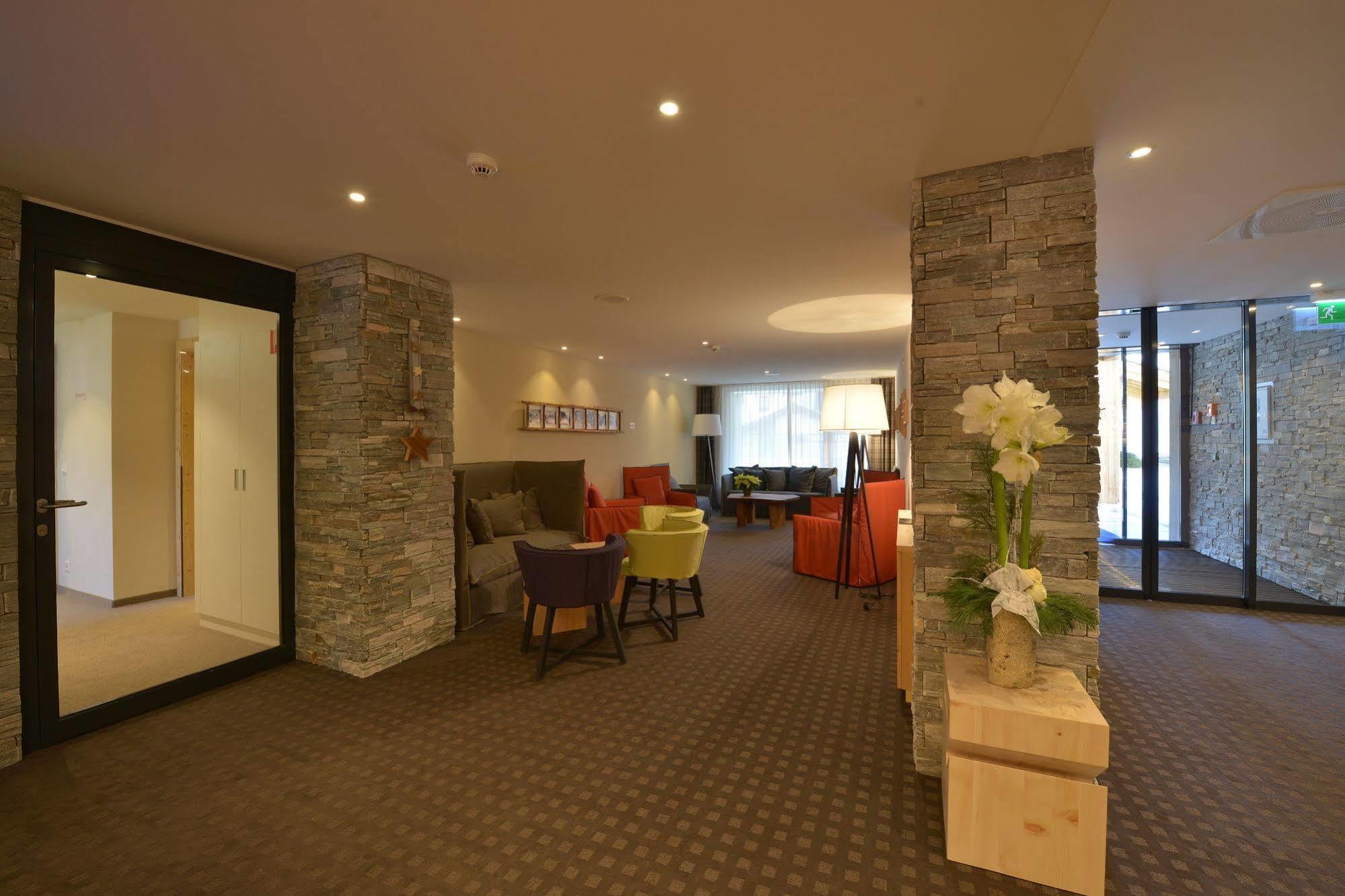 Alpenhotel Fleurs De Ζερμάτ Εξωτερικό φωτογραφία