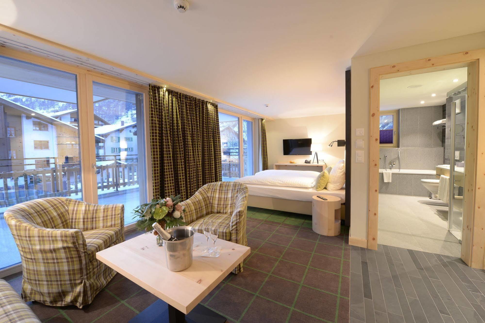 Alpenhotel Fleurs De Ζερμάτ Εξωτερικό φωτογραφία