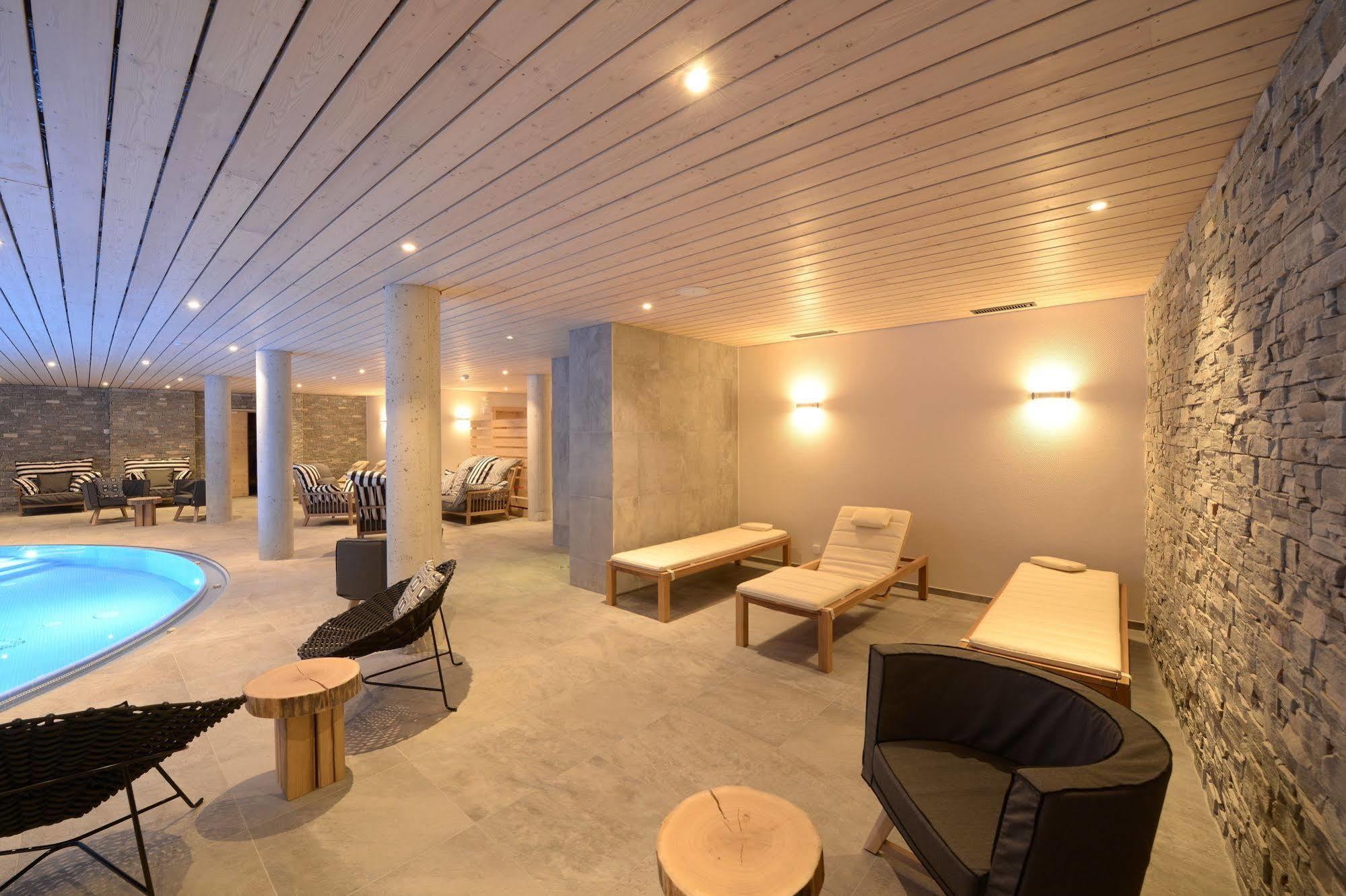 Alpenhotel Fleurs De Ζερμάτ Εξωτερικό φωτογραφία